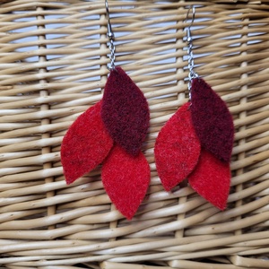 Lebegő levelek aromafülbevaló - piros árnyalatok, Ékszer, Fülbevaló, Lógó fülbevaló, Ékszerkészítés, MESKA
