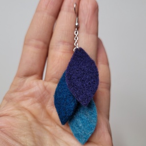 Lebegő levelek aromafülbevaló - sötét és világoskék, petrolkék - ékszer - fülbevaló - lógó fülbevaló - Meska.hu