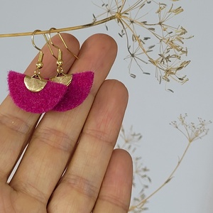 Holdszirmok aromafülbevaló, pink, rózsaszín, fukszia, arany - ékszer - fülbevaló - lógó fülbevaló - Meska.hu