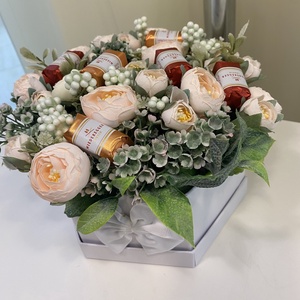 Csoki Marcipán és boglárka virágbox, virágcsokor asztaldísz, virágdoboz , virágbox - otthon & életmód - dekoráció - virágdísz és tartó - virágbox, virágdoboz - Meska.hu