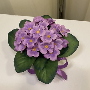 Fokföldi ibolya kerámia kaspóban , virágbox - otthon & életmód - dekoráció - virágdísz és tartó - virágbox, virágdoboz - Meska.hu