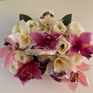 Buddha  orchidea virágok között virágdoboz, virágbox, asztaldísz - otthon & lakás - dekoráció - asztal és polc dekoráció - asztaldísz - Meska.hu