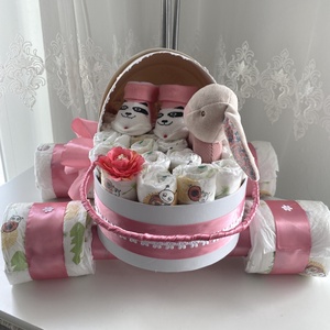 Nyuszi  babakocsi pelenkatorta, 2-5 kg pelenkatorony, babaváró csomag - játék & sport - Meska.hu