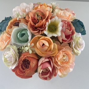 Vidám barack virágcsokor, virágbox , virágdoboz, asztaldísz - ékszer - fülbevaló - lógós kerek fülbevaló - Meska.hu