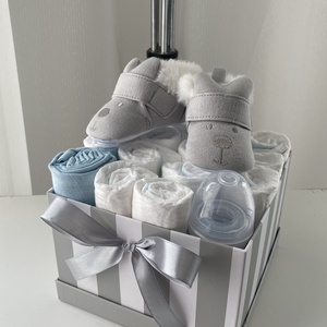 Baba box,  pelenkatorta 2-5 kg, pelenka doboz, babaváró csomag - játék & sport - Meska.hu