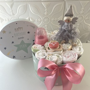 Újszülött pelenkatorta, 2-5 kg pelenkatorony, babaváró csomag - játék & sport - babalátogató ajándékcsomag - Meska.hu