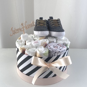 Baba box,pelenkatorta 3-6 kg pelenka doboz, babaváró csomag - játék & sport - Meska.hu