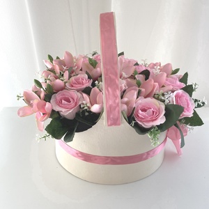 Nagy köszöntő rózsa kosár, virágcsokor - otthon & életmód - dekoráció - Meska.hu