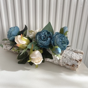 Kék rózsa kéreg fahasáb asztaldísz - otthon & életmód - dekoráció - asztal és polc dekoráció - asztaldísz - Meska.hu