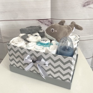 Baba box,  pelenkatorta 2-5 kg, pelenka doboz, babaváró csomag - játék & sport - babalátogató ajándékcsomag - Meska.hu