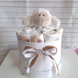 Bárány bölcső pelenkata 2-5 kg, pelenkatorony, babaváró csomag - játék & sport - babalátogató ajándékcsomag - Meska.hu