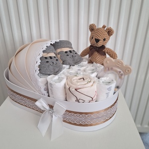 Iciri piciri medvebocs bölcső pelenkatorta 2-5 kg, pelenkatorony, babaváró csomag - Meska.hu