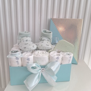 Tipegő pelenkatorta, 2-5 kg pelenkatorony, babaváró csomag - Meska.hu