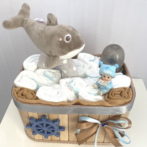 Delfin baba box, pelenkatorta, 3-6kg pelenkatorony, babaváró csomag, kelengye - játék & sport - babalátogató ajándékcsomag - Meska.hu