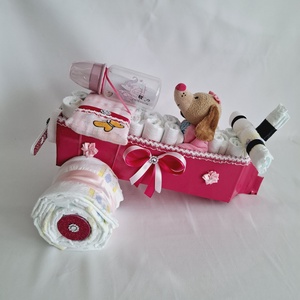  Kis kutya repülő pelenkatorta, 2-5 kg pelenkatorony, babaváró csomag, Játék & Sport, Babalátogató ajándékcsomag, Mindenmás, MESKA