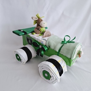 Lamborghini autó pelenkatorta, 2-5 kg pelenkatorony, babaváró csomag - játék & sport - babalátogató ajándékcsomag - Meska.hu