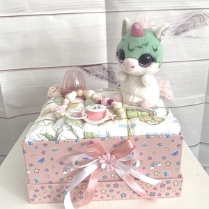 Unikornis baba box,  pelenkatorta 4-8 kg, pelenka doboz, babaváró csomag - játék & sport - babalátogató ajándékcsomag - Meska.hu