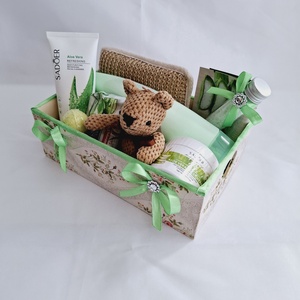 Aloe Vera kényeztető csomag, kozmetikai csomag, spa, illatszer csomag - szépségápolás - kozmetikai ajándékcsomag - Meska.hu