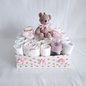 Maci baba box,  pelenkatorta 4-8 kg, pelenka doboz, babaváró csomag - játék & sport - babalátogató ajándékcsomag - Meska.hu