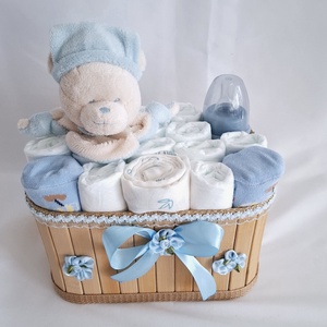 Kis mackó baba box, pelenkatorta, 4-8kg pelenkatorony, babaváró csomag - baba - mama - babalátogató ajándékcsomag - Meska.hu