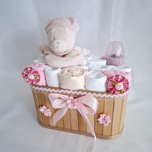 Kis mackó bababox, pelenkatorta, 4-8kg pelenkatorony, babaváró csomag - játék & sport - babalátogató ajándékcsomag - Meska.hu