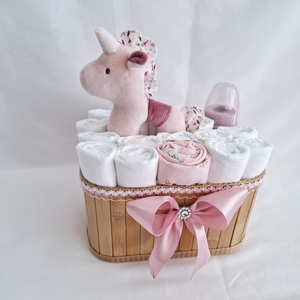 Egyszarvú bababox, pelenkatorta, 4-8kg pelenkatorony, babaváró csomag - játék & sport - babalátogató ajándékcsomag - Meska.hu