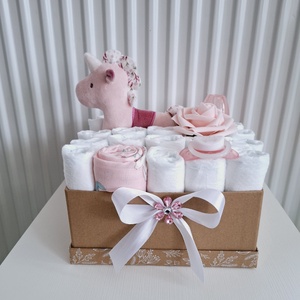 Egyszarvú baba box,pelenkatorta  4-8 kg pelenka doboz, babaváró csomag, Játék & Sport, Babalátogató ajándékcsomag, Mindenmás, MESKA