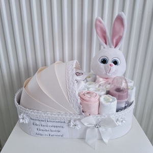 Nyuszi bölcső pelenkatorta 4-8kg, pelenkatorony, babaváró csomag - Meska.hu