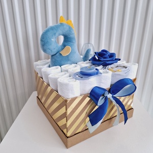 Dino baba box,pelenkatorta  2-5 kg pelenka doboz, babaváró csomag - játék & sport - babalátogató ajándékcsomag - Meska.hu
