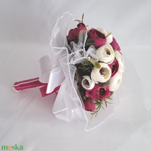 Ünnep begóniával, örökcsokor, virág csokor, kézi csokor, ajándék (édességgel) - Meska.hu