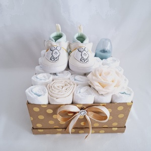 Malacka tipegő baba box, pelenkatorta  2-5 kg pelenka doboz, babaváró csomag - Meska.hu