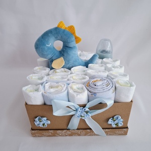 Dino baba box,pelenkatorta  4-8 kg pelenka doboz, babaváró csomag, Játék & Sport, Babalátogató ajándékcsomag, Mindenmás, MESKA