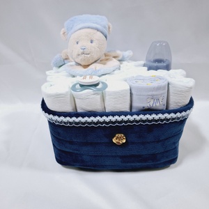 Maci baba box, pelenkatorta 4-8kg pelenkatorony, babaváró csomag, kelengye - játék & sport - babalátogató ajándékcsomag - Meska.hu