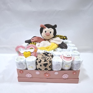 Méhecske baba box, pelenkatorta 2-5 kg pelenkatorony, babaváró csomag, baba kelengye, Játék & Sport, Babalátogató ajándékcsomag, Mindenmás, MESKA