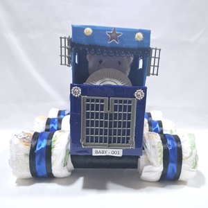 Kamion  pelenkatorta, 2-5 kg pelenkatorony, babaváró csomag, kelengye - Meska.hu