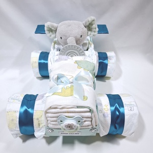 Elefánt BMW autó pelenkatorta, 2-5 kg pelenkatorony, babaváró csomag, Játék & Sport, Babalátogató ajándékcsomag, Mindenmás, MESKA