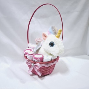 Egyszarvú pelenkatorta , 4-8 kg pelenkatorony, babaváró csomag, kelengye - játék & sport - babalátogató ajándékcsomag - Meska.hu