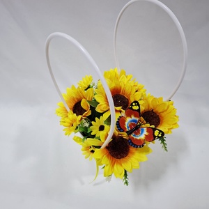 Ünnepi napraforgó virágcsokor, virágdoboz, örökcsokor, kézicsokor, ajándék (édességgel) - otthon & életmód - dekoráció - virágdísz és tartó - csokor & virágdísz - Meska.hu Ünnepi napraforgó virágcsokor, virágdoboz, örökcsokor, kézicsokor, ajándék (édességgel) - otthon & életmód - dekoráció - virágdísz és tartó - csokor & virágdísz - Meska.hu