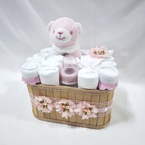 Maci box, pelenkatorta 4-8kg pelenkatorony, babaváró csomag, kelengye - játék & sport - babalátogató ajándékcsomag - Meska.hu