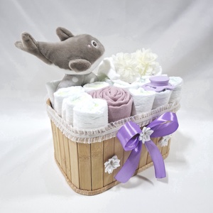 Delfin baba box, pelenkatorta 2-5kg pelenkatorony, babaváró csomag, kelengye - játék & sport - babalátogató ajándékcsomag - Meska.hu
