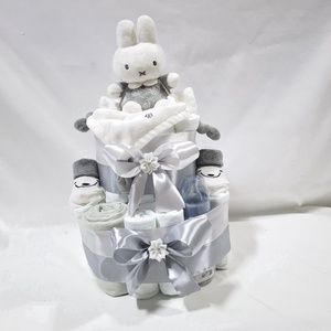 Kis nyuszi box, pelenkatorta 4-8 kg pelenkatorony, babaváró csomag, kelengye - játék & sport - babalátogató ajándékcsomag - Meska.hu