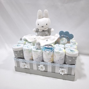 Nyuszi  box,  pelenkatorta 6-10 kg, pelenka doboz, babaváró csomag, kelengye - játék & sport - babalátogató ajándékcsomag - Meska.hu