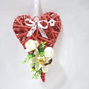 Szívecske koszorú, ajtódísz, ablakdísz, kopogtató - otthon & életmód - dekoráció - ajtó- és ablak dekoráció - ajtódísz & kopogtató - Meska.hu
