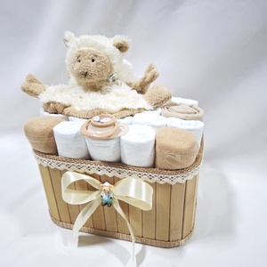 Bárány baba box, pelenkatorta  4-8 kg pelenka doboz, babaváró csomag, kelengye - játék & sport - babalátogató ajándékcsomag - Meska.hu