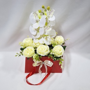 Rózsa virágcsokor, táska, örökcsokor, kézikosár, ajándék (édességgel) - otthon & életmód - dekoráció - Meska.hu