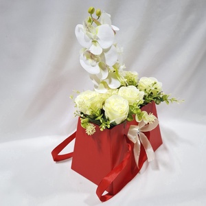 Rózsa virágcsokor, táska, örökcsokor, kézikosár, ajándék (édességgel) - otthon & életmód - dekoráció - Meska.hu