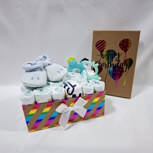 Tipegő baba box etetőcumival, pelenkatorta 6-10 kg pelenkatorony, babaváró csomag, kelengye, Játék & Sport, Babalátogató ajándékcsomag, Mindenmás, MESKA