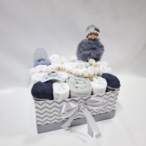  Kis baba box, pelenkatorta 2-5 kg pelenkatorony, babaváró csomag, kelengye - baba - mama - pelenkázó, babafürdető kellékek - pelenkatorta - Meska.hu