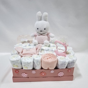  Nyuszi baba box, pelenkatorta 2-5 kg pelenkatorony, babaváró csomag, kelengye - baba - mama - pelenkázó, babafürdető kellékek - pelenkatorta - Meska.hu