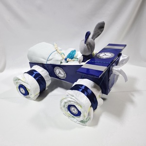 Mercedes autó pelenkatorta, 2-5 kg kelengye, babalátogató csomag - baba - mama - pelenkázó, babafürdető kellékek - pelenkatorta - Meska.hu